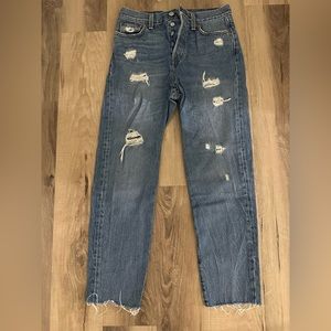 Levi’s 26S mom jeans button fly